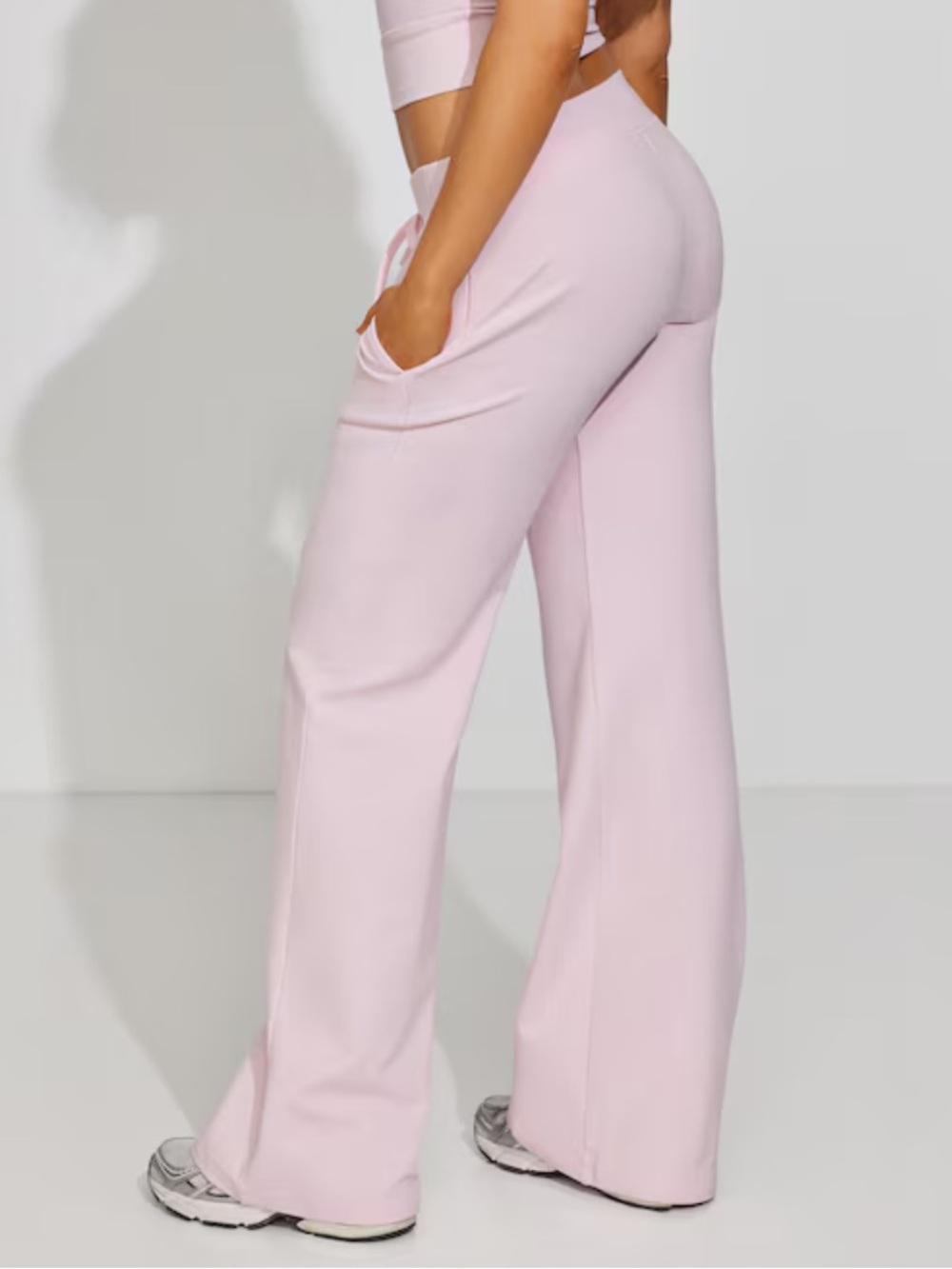 VIRAL GARAGE BBL PINK PANTS